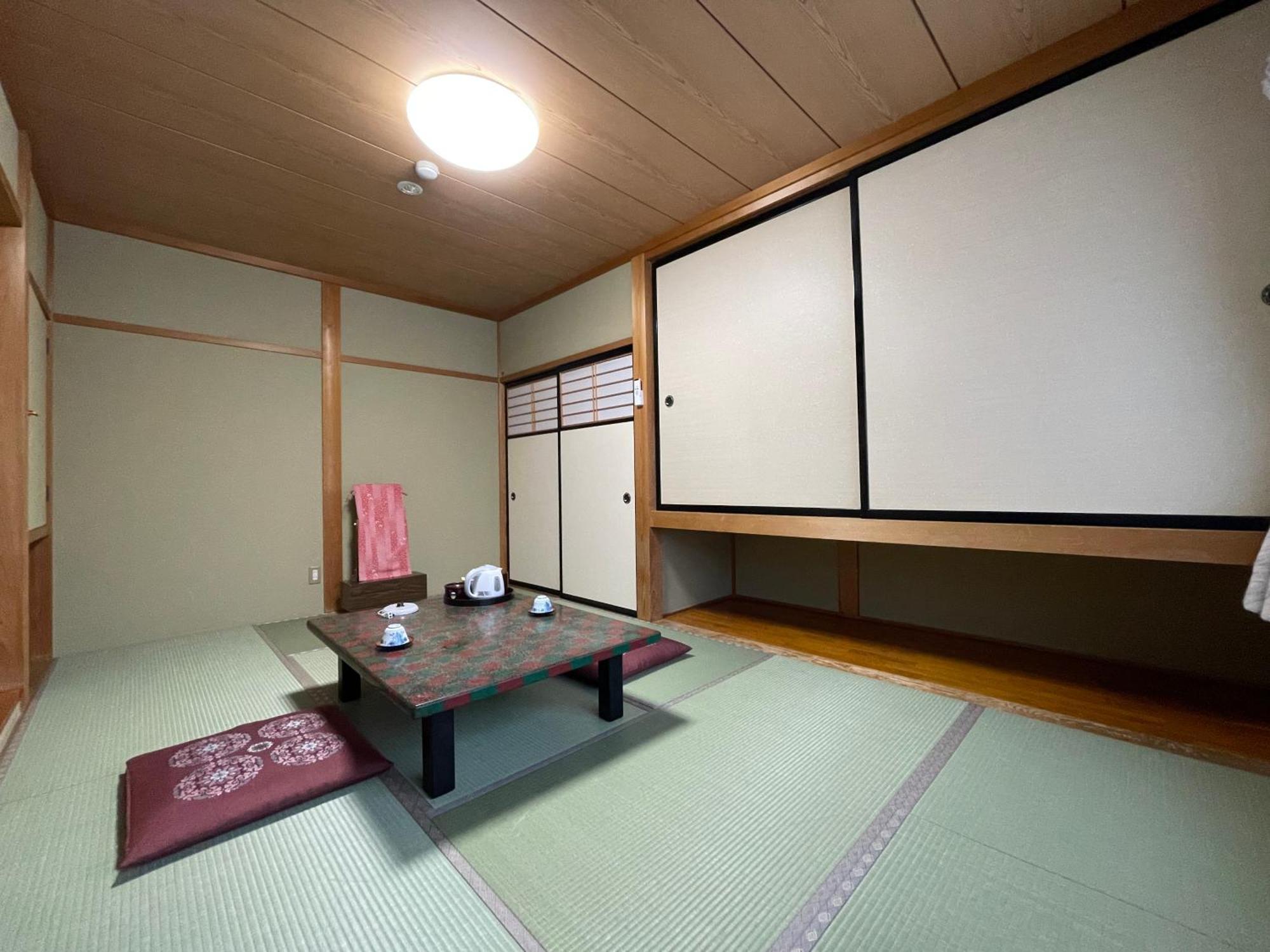 Suisensou Hotel Takayama  Buitenkant foto